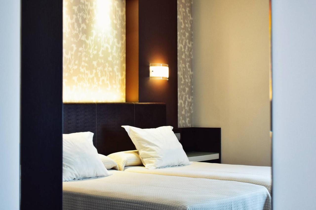 Hotel Alda Carril Vilagarcia de Arousa Exteriör bild