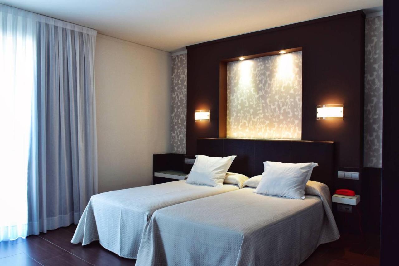 Hotel Alda Carril Vilagarcia de Arousa Exteriör bild
